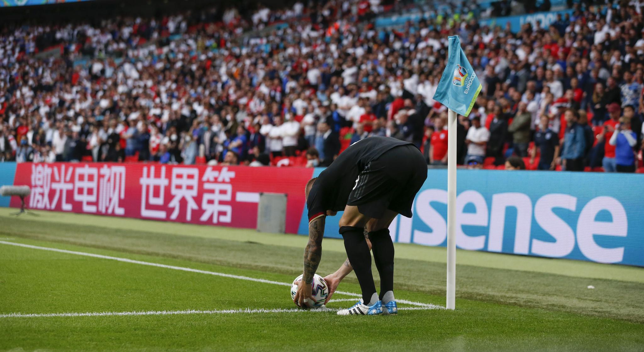 kaiyuan gaming克里夫兰骑士迎欧冠关键赛,窗口期调整名单,更衣室稳定,更衣室氛围转暖的简单介绍